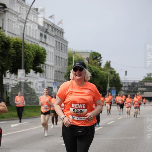 15.06.2025 - REWE Women's Run Jannik Wohlers http://msf.ph/oto/7961934 15.06.2025 09:46:32 Laufen 5289 meine-sportfotos.de
