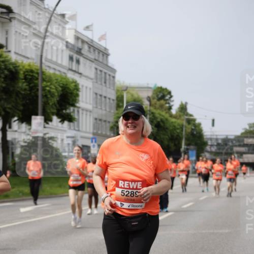 15.06.2025 - REWE Women's Run Jannik Wohlers http://msf.ph/oto/7961935 15.06.2025 09:46:32 Laufen 5289 meine-sportfotos.de