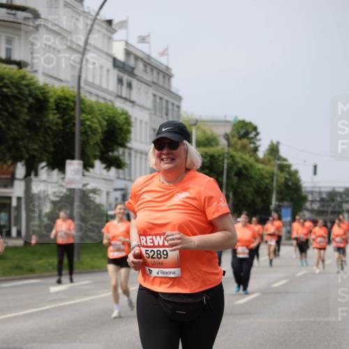 15.06.2025 - REWE Women's Run Jannik Wohlers http://msf.ph/oto/7961945 15.06.2025 09:46:32 Laufen 5289 meine-sportfotos.de