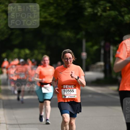 15.06.2025 - REWE Women's Run Dr. Thomas Lammeyer http://msf.ph/oto/7961972 15.06.2025 09:50:59 Laufen 10555 meine-sportfotos.de