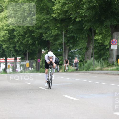15.06.2025 - 7 Türme Triathlon Yannick Fuchs http://msf.ph/oto/7962055 15.06.2025 10:53:23 Radfahren 324 meine-sportfotos.de