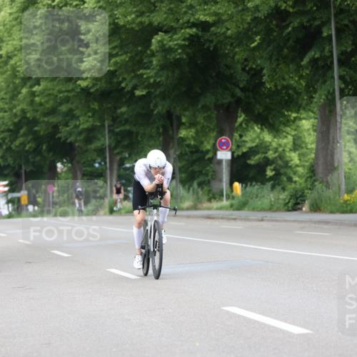 15.06.2025 - 7 Türme Triathlon Yannick Fuchs http://msf.ph/oto/7962072 15.06.2025 10:53:24 Radfahren 324 meine-sportfotos.de