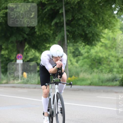 15.06.2025 - 7 Türme Triathlon Yannick Fuchs http://msf.ph/oto/7962094 15.06.2025 10:53:24 Radfahren 324 meine-sportfotos.de