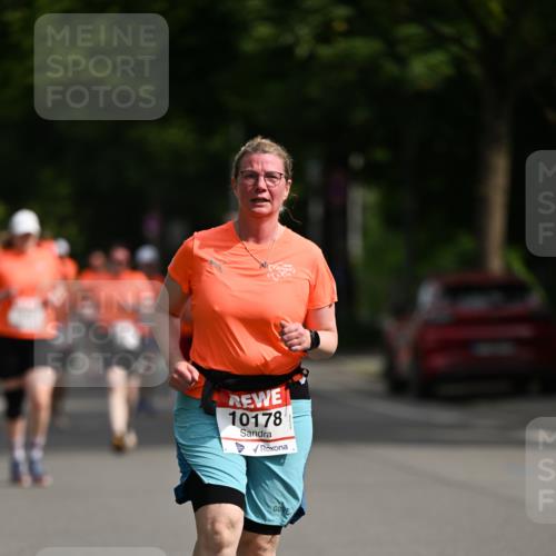 15.06.2025 - REWE Women's Run Dr. Thomas Lammeyer http://msf.ph/oto/7962095 15.06.2025 09:51:04 Laufen 10178 meine-sportfotos.de