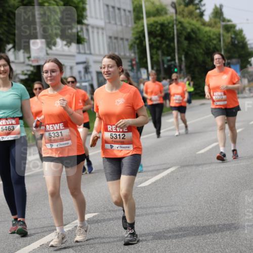 15.06.2025 - REWE Women's Run Jannik Wohlers http://msf.ph/oto/7962098 15.06.2025 09:46:44 Laufen 15, 5463, 5331, 5312, 5172 meine-sportfotos.de