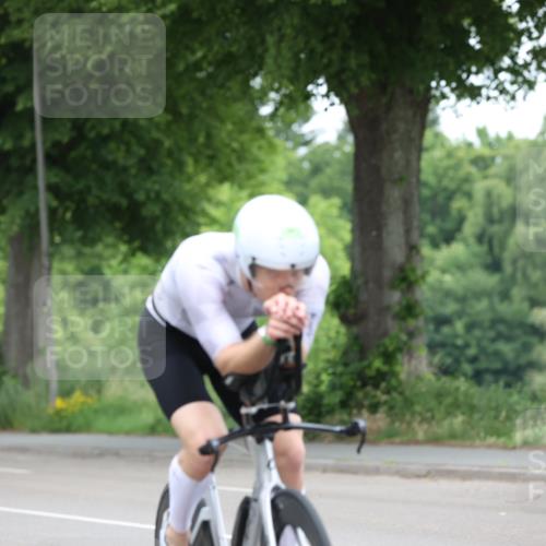 15.06.2025 - 7 Türme Triathlon Yannick Fuchs http://msf.ph/oto/7962102 15.06.2025 10:53:25 Radfahren 324 meine-sportfotos.de