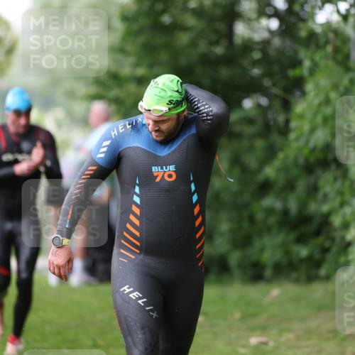 15.06.2025 - 7 Türme Triathlon Michael Strokosch http://msf.ph/oto/7962135 15.06.2025 12:14:18 Schwimmen 370, 439, 442, 466, 496, 497, 498, 501 meine-sportfotos.de