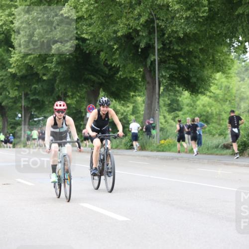 15.06.2025 - 7 Türme Triathlon Yannick Fuchs http://msf.ph/oto/7962166 15.06.2025 13:51:03 Radfahren 213, 304, 645, 867, 936, 1012 meine-sportfotos.de