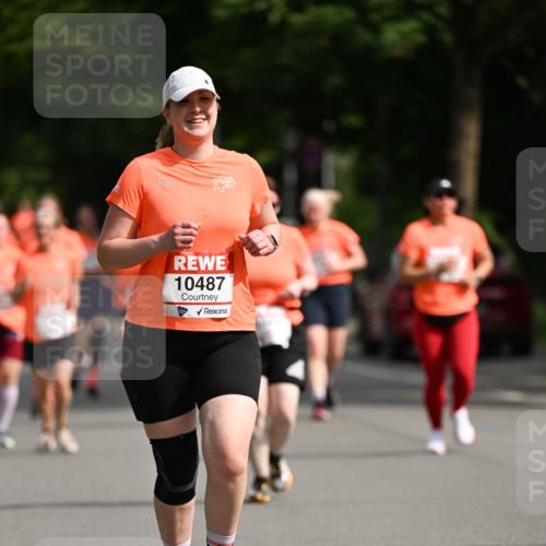 15.06.2025 - REWE Women's Run Dr. Thomas Lammeyer http://msf.ph/oto/7962196 15.06.2025 09:51:10 Laufen 40, 10487 meine-sportfotos.de