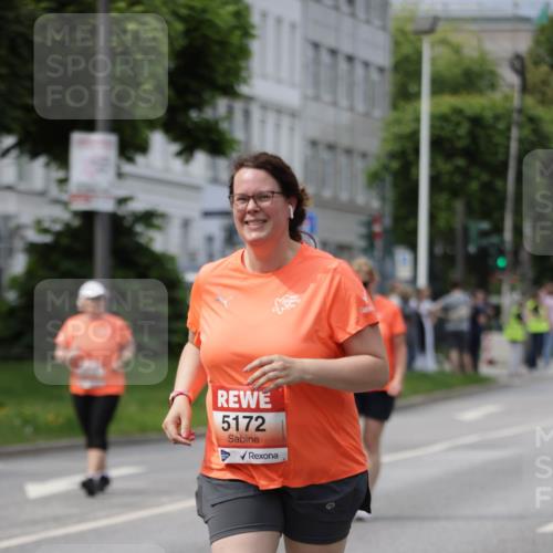 15.06.2025 - REWE Women's Run Jannik Wohlers http://msf.ph/oto/7962201 15.06.2025 09:46:49 Laufen 5172 meine-sportfotos.de