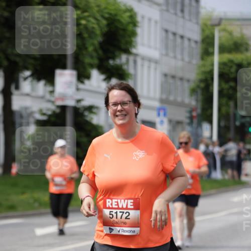 15.06.2025 - REWE Women's Run Jannik Wohlers http://msf.ph/oto/7962212 15.06.2025 09:46:49 Laufen 5172 meine-sportfotos.de