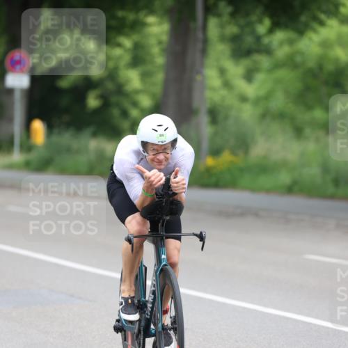 15.06.2025 - 7 Türme Triathlon Yannick Fuchs http://msf.ph/oto/7962229 15.06.2025 11:00:16 Radfahren  meine-sportfotos.de