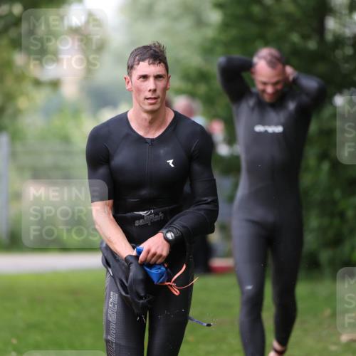 15.06.2025 - 7 Türme Triathlon Michael Strokosch http://msf.ph/oto/7962235 15.06.2025 12:14:23 Schwimmen 370, 439, 442, 466, 496, 498 meine-sportfotos.de