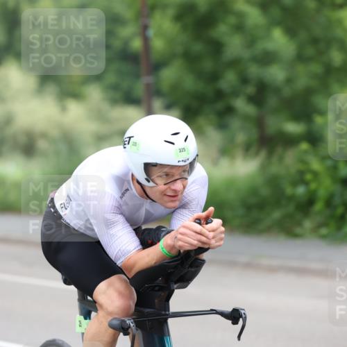 15.06.2025 - 7 Türme Triathlon Yannick Fuchs http://msf.ph/oto/7962246 15.06.2025 11:00:16 Radfahren  meine-sportfotos.de