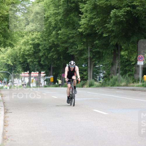 15.06.2025 - 7 Türme Triathlon Yannick Fuchs http://msf.ph/oto/7962298 15.06.2025 11:02:04 Radfahren 222, 297 meine-sportfotos.de