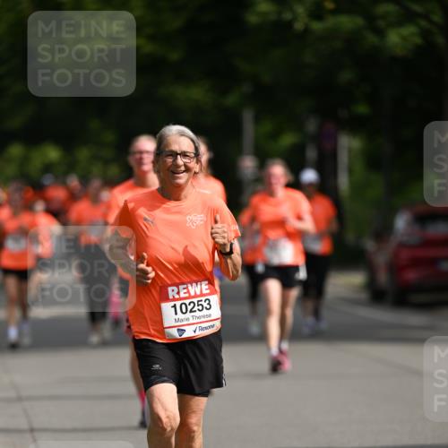 15.06.2025 - REWE Women's Run Dr. Thomas Lammeyer http://msf.ph/oto/7962304 15.06.2025 09:51:16 Laufen 10253 meine-sportfotos.de