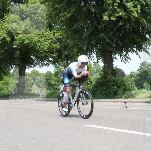 15.06.2025 - 7 Türme Triathlon Yannick Fuchs http://msf.ph/oto/7962312 15.06.2025 12:39:23 Radfahren  meine-sportfotos.de