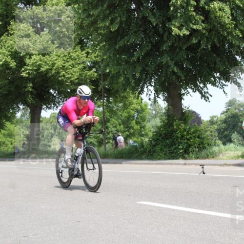 15.06.2025 - 7 Türme Triathlon Yannick Fuchs http://msf.ph/oto/7962376 15.06.2025 12:40:45 Radfahren  meine-sportfotos.de
