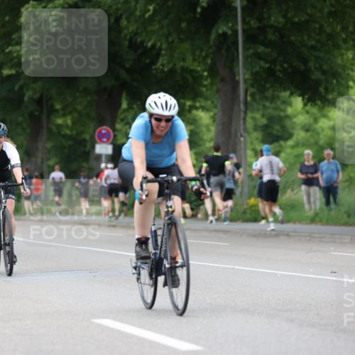 15.06.2025 - 7 Türme Triathlon Yannick Fuchs http://msf.ph/oto/7962384 15.06.2025 13:51:49 Radfahren 718, 823, 893, 1021 meine-sportfotos.de