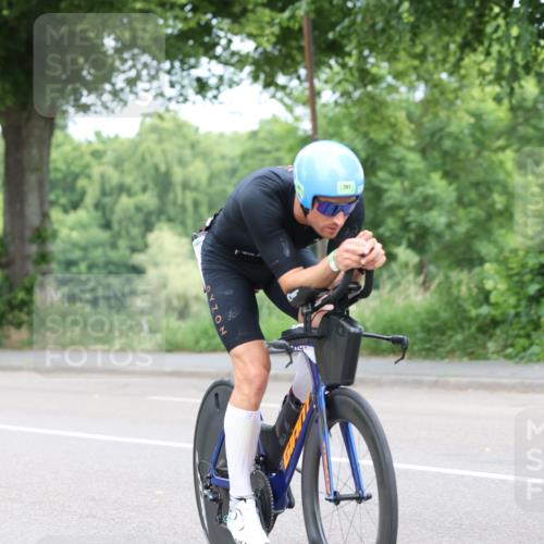 15.06.2025 - 7 Türme Triathlon Yannick Fuchs http://msf.ph/oto/7962448 15.06.2025 11:02:54 Radfahren 261 meine-sportfotos.de