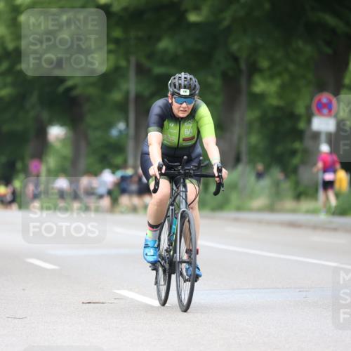 15.06.2025 - 7 Türme Triathlon Yannick Fuchs http://msf.ph/oto/7962538 15.06.2025 13:52:06 Radfahren 418 meine-sportfotos.de