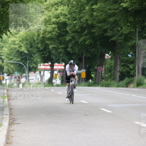 15.06.2025 - 7 Türme Triathlon Yannick Fuchs http://msf.ph/oto/7962596 15.06.2025 11:05:24 Radfahren  meine-sportfotos.de