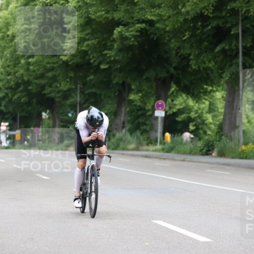 15.06.2025 - 7 Türme Triathlon Yannick Fuchs http://msf.ph/oto/7962628 15.06.2025 11:05:25 Radfahren  meine-sportfotos.de