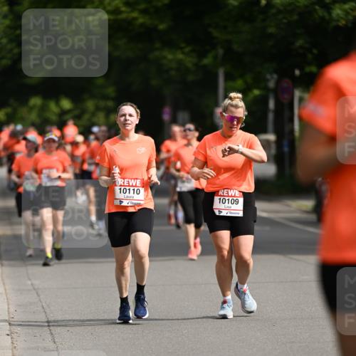 15.06.2025 - REWE Women's Run Dr. Thomas Lammeyer http://msf.ph/oto/7962632 15.06.2025 09:51:29 Laufen 10110, 10109 meine-sportfotos.de