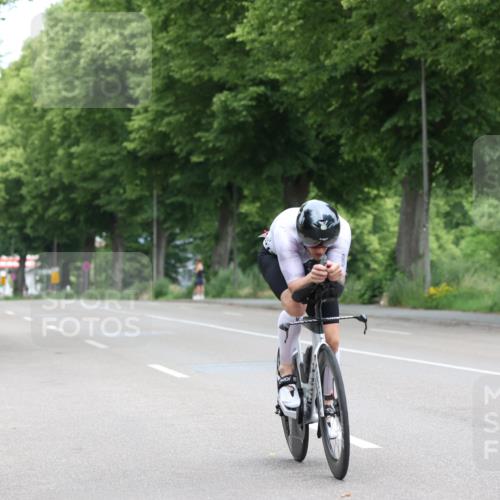 15.06.2025 - 7 Türme Triathlon Yannick Fuchs http://msf.ph/oto/7962646 15.06.2025 11:05:26 Radfahren  meine-sportfotos.de