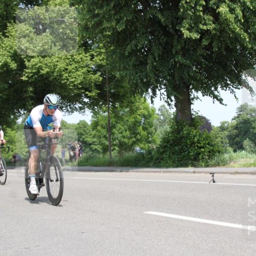 15.06.2025 - 7 Türme Triathlon Yannick Fuchs http://msf.ph/oto/7962688 15.06.2025 12:44:33 Radfahren  meine-sportfotos.de