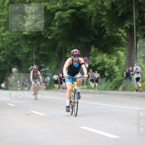 15.06.2025 - 7 Türme Triathlon Yannick Fuchs http://msf.ph/oto/7962749 15.06.2025 13:52:26 Radfahren 556, 729, 1038, 1083 meine-sportfotos.de