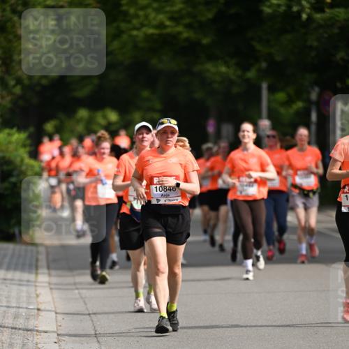 15.06.2025 - REWE Women's Run Dr. Thomas Lammeyer http://msf.ph/oto/7962770 15.06.2025 09:51:35 Laufen 10846 meine-sportfotos.de