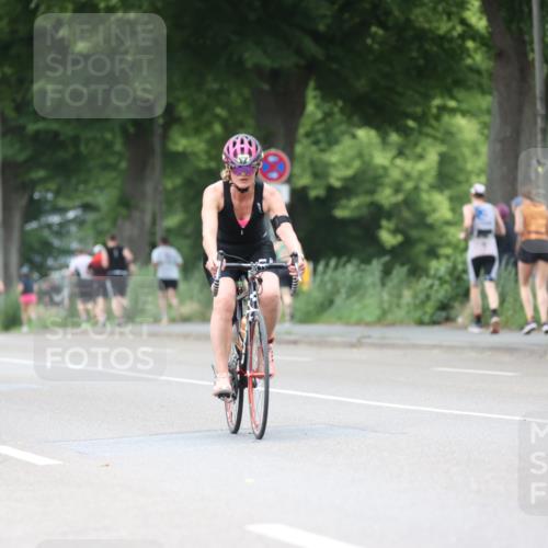 15.06.2025 - 7 Türme Triathlon Yannick Fuchs http://msf.ph/oto/7962776 15.06.2025 13:52:27 Radfahren 556, 729, 799, 1038, 1083 meine-sportfotos.de