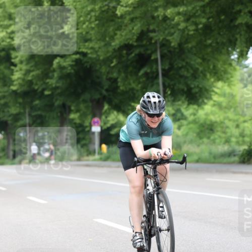 15.06.2025 - 7 Türme Triathlon Yannick Fuchs http://msf.ph/oto/7962793 15.06.2025 11:06:00 Radfahren 201, 290 meine-sportfotos.de