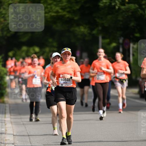 15.06.2025 - REWE Women's Run Dr. Thomas Lammeyer http://msf.ph/oto/7962794 15.06.2025 09:51:36 Laufen 10846, 1 meine-sportfotos.de