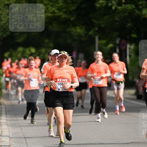 15.06.2025 - REWE Women's Run Dr. Thomas Lammeyer http://msf.ph/oto/7962800 15.06.2025 09:51:36 Laufen 108 meine-sportfotos.de