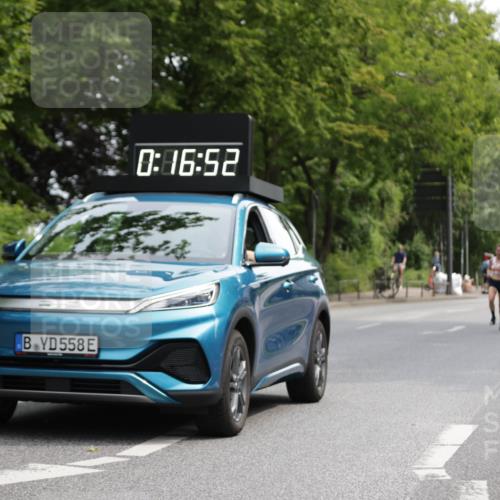 15.06.2025 - REWE Women's Run Jannik Wohlers http://msf.ph/oto/7962811 15.06.2025 09:56:24 Laufen 558, 0, 46, 52 meine-sportfotos.de