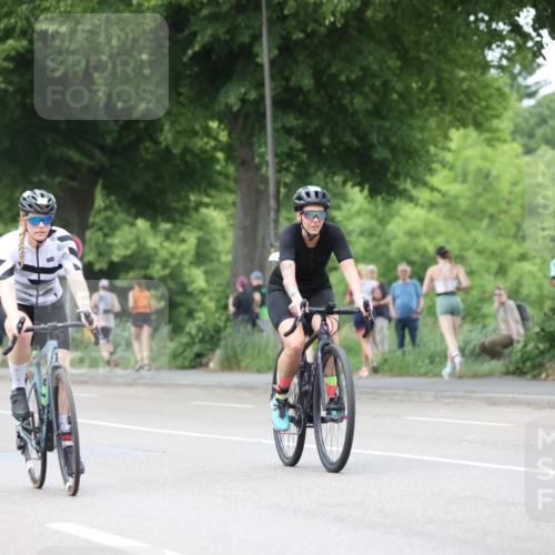 15.06.2025 - 7 Türme Triathlon Yannick Fuchs http://msf.ph/oto/7962857 15.06.2025 13:52:31 Radfahren 556, 729, 799, 1038 meine-sportfotos.de