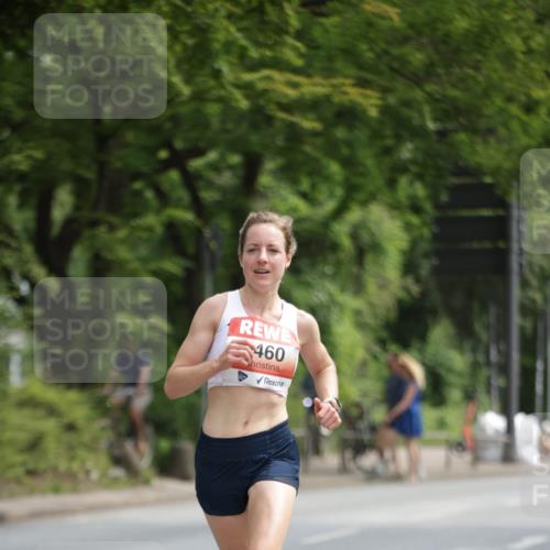 15.06.2025 - REWE Women's Run Jannik Wohlers http://msf.ph/oto/7962906 15.06.2025 09:56:29 Laufen 460 meine-sportfotos.de