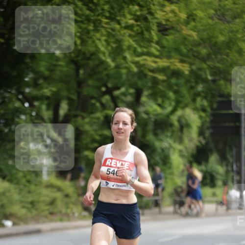 15.06.2025 - REWE Women's Run Jannik Wohlers http://msf.ph/oto/7962919 15.06.2025 09:56:29 Laufen 54 meine-sportfotos.de