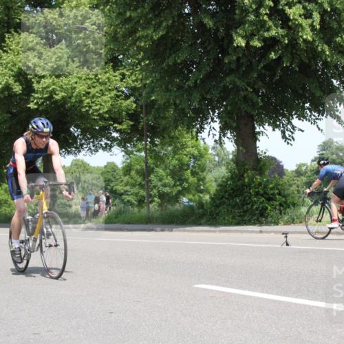 15.06.2025 - 7 Türme Triathlon Yannick Fuchs http://msf.ph/oto/7962925 15.06.2025 12:46:49 Radfahren  meine-sportfotos.de