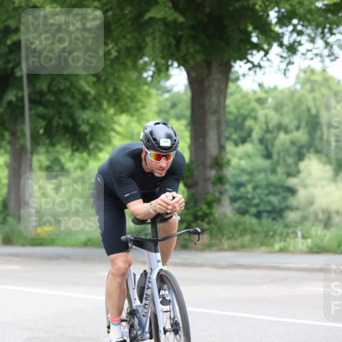 15.06.2025 - 7 Türme Triathlon Yannick Fuchs http://msf.ph/oto/7962932 15.06.2025 11:07:13 Radfahren 334 meine-sportfotos.de
