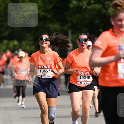 15.06.2025 - REWE Women's Run Dr. Thomas Lammeyer http://msf.ph/oto/7962994 15.06.2025 09:51:44 Laufen 10457, 10349 meine-sportfotos.de