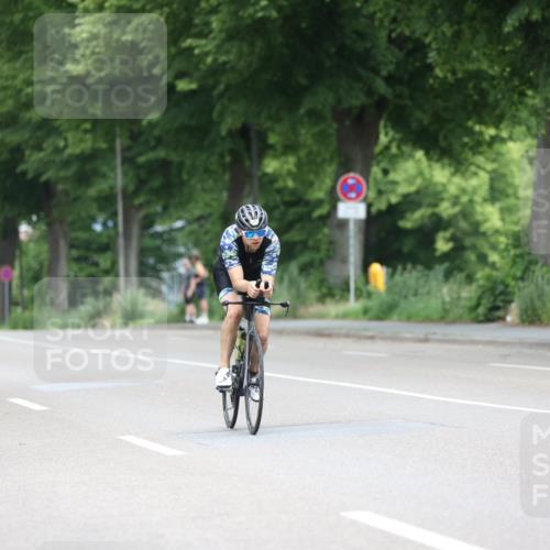 15.06.2025 - 7 Türme Triathlon Yannick Fuchs http://msf.ph/oto/7963011 15.06.2025 11:08:37 Radfahren 224, 280 meine-sportfotos.de