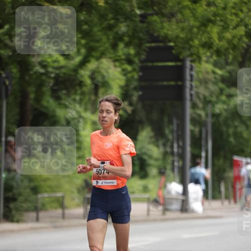 15.06.2025 - REWE Women's Run Jannik Wohlers http://msf.ph/oto/7963051 15.06.2025 09:56:51 Laufen 5074 meine-sportfotos.de