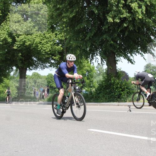 15.06.2025 - 7 Türme Triathlon Yannick Fuchs http://msf.ph/oto/7963063 15.06.2025 12:47:29 Radfahren  meine-sportfotos.de
