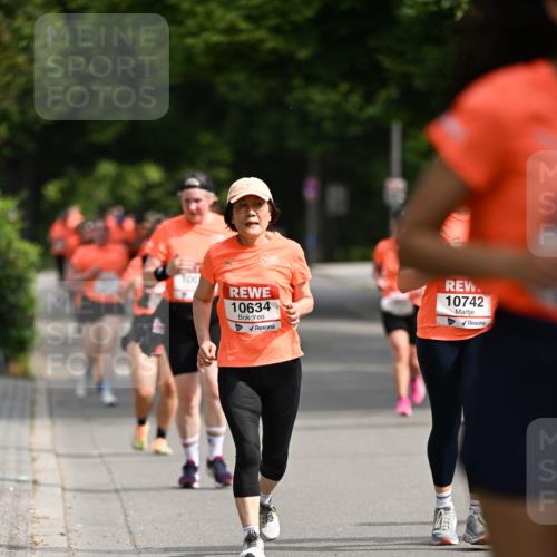 15.06.2025 - REWE Women's Run Dr. Thomas Lammeyer http://msf.ph/oto/7963090 15.06.2025 09:51:47 Laufen 10634, 10742 meine-sportfotos.de