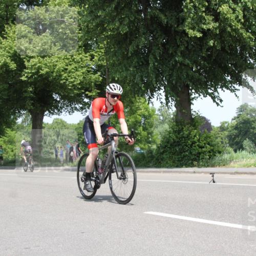 15.06.2025 - 7 Türme Triathlon Yannick Fuchs http://msf.ph/oto/7963093 15.06.2025 12:47:45 Radfahren  meine-sportfotos.de