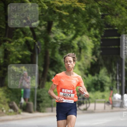 15.06.2025 - REWE Women's Run Jannik Wohlers http://msf.ph/oto/7963094 15.06.2025 09:56:51 Laufen 5074 meine-sportfotos.de