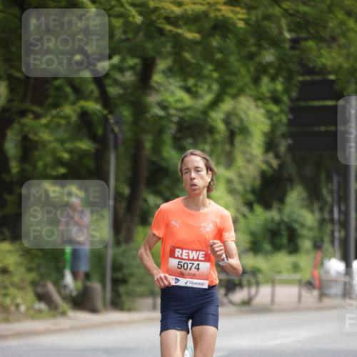 15.06.2025 - REWE Women's Run Jannik Wohlers http://msf.ph/oto/7963097 15.06.2025 09:56:51 Laufen 5074 meine-sportfotos.de